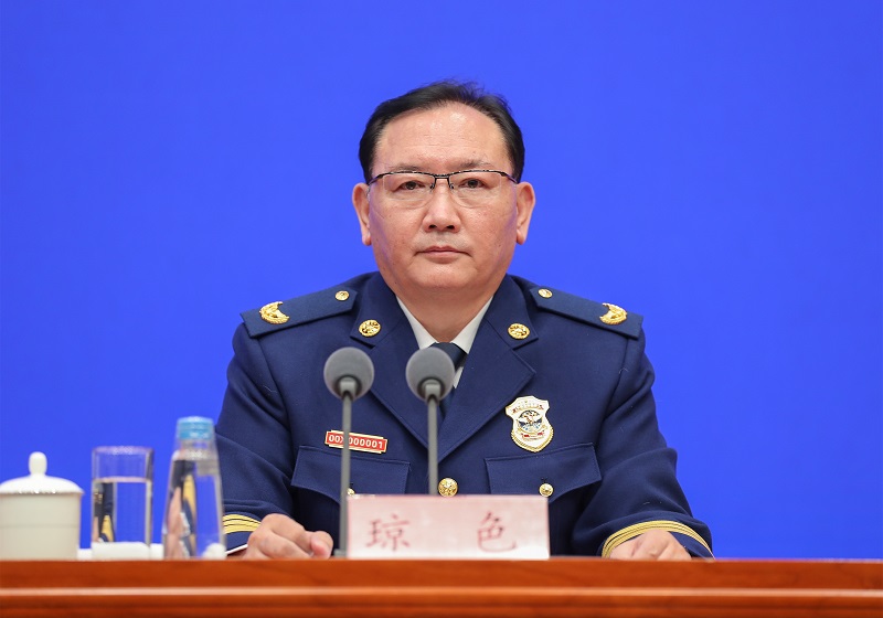 动但漫操逼视频在线免费观看应急部党组成员、消防救援局局长琼色出席新闻发布会